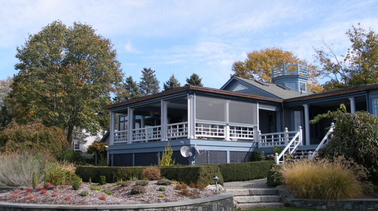 Screen in your porch and banish the bugs with Phantom motorized screens